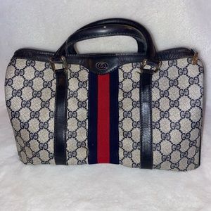Used vintage Gucci Boston monogram bag navy blue.